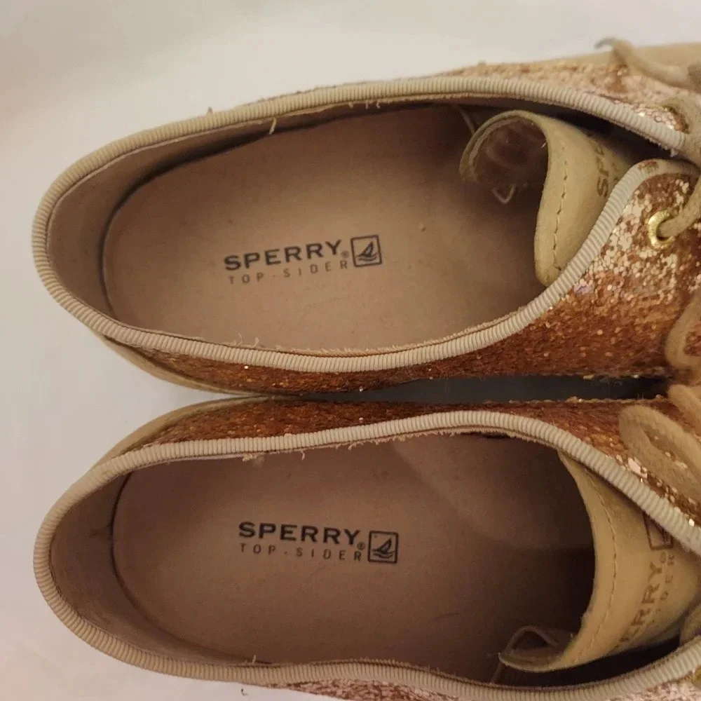 Sperry Top-Sider Beige and Gold Sequin Glitter Lace Up Oxford Shoes in Size 8.5M